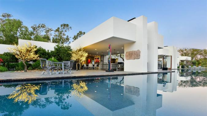 Other Worldly Residence in Rancho Santa Fe, California