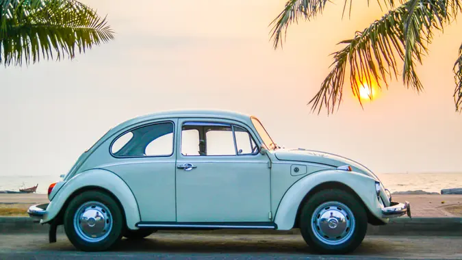 CHONBURI, THAILAND - March 10, 2017: The 1964 Volkswagen Beetle parking at the seaside on street.