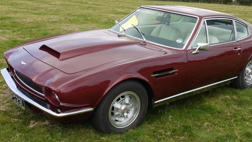 1972 Aston Martin V8 Saloon