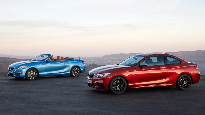 2018 BMW 230i Coupe luxury car