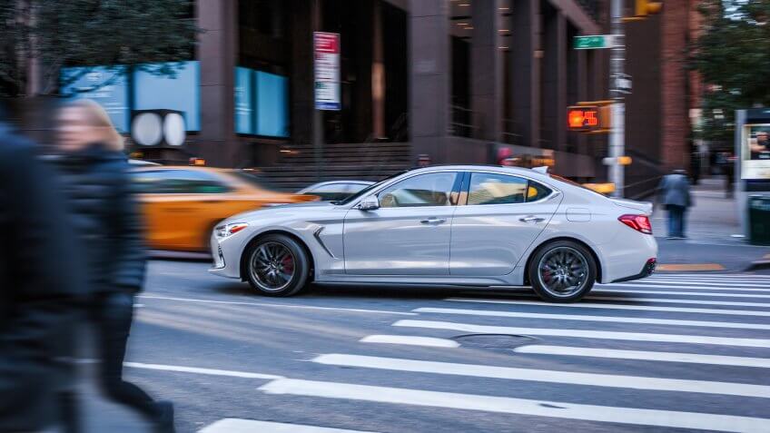 2019 Genesis G70 luxury car