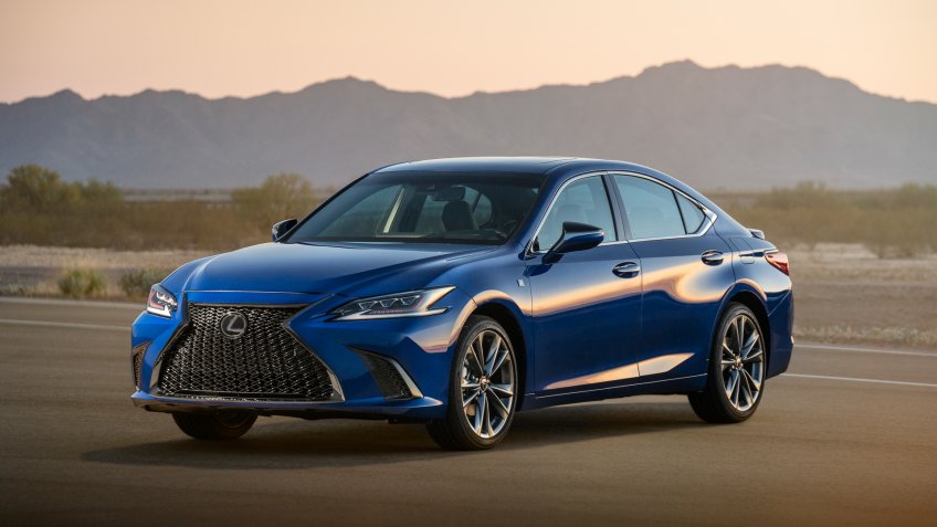 2019 Lexus ES 350 luxury car