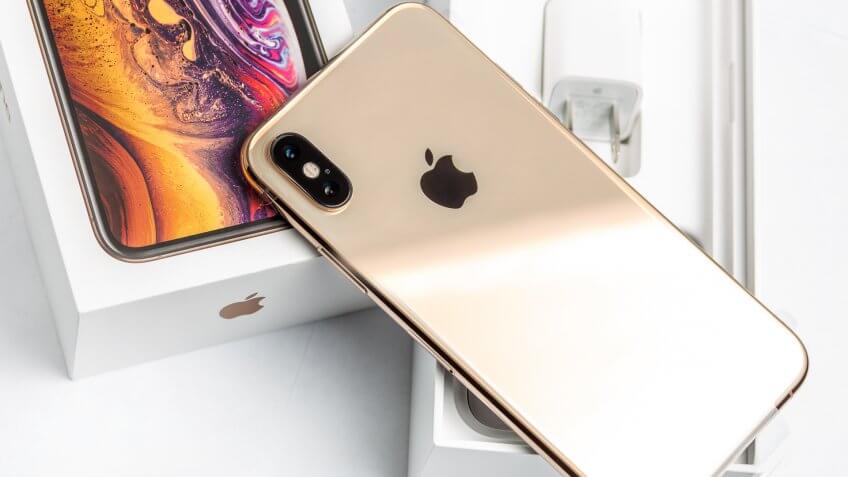 Apple iPhone XS