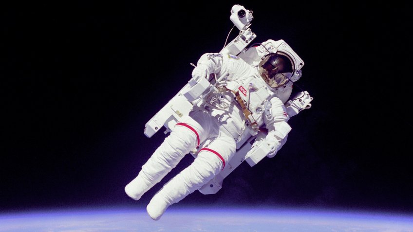Astronaut Bruce McCandless in space
