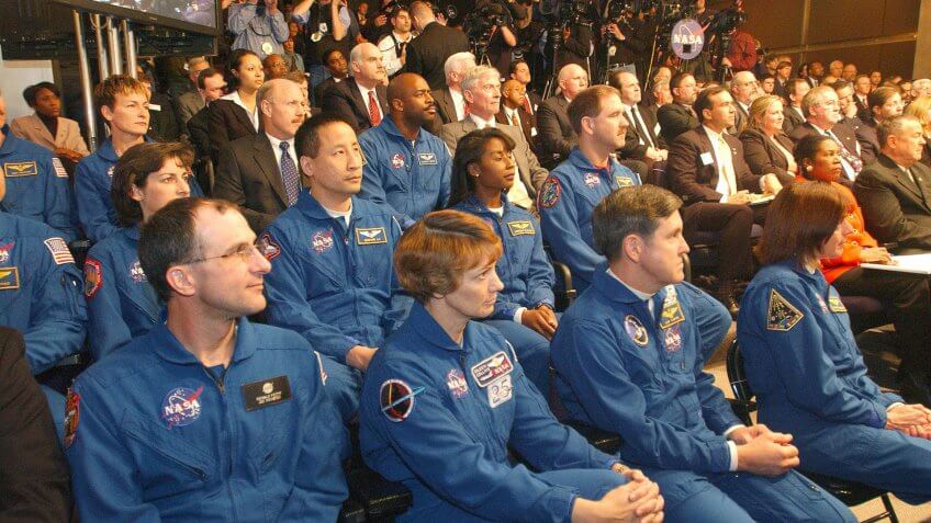 Astronauts and staffers of NASA