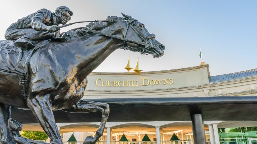 Churchill Downs in Louiville Kentucky tourist trap