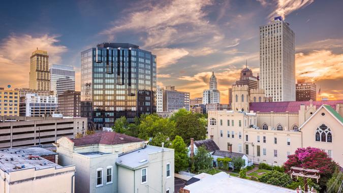 Memphis, Tennessee, USA   downtown city skyline at dusk.