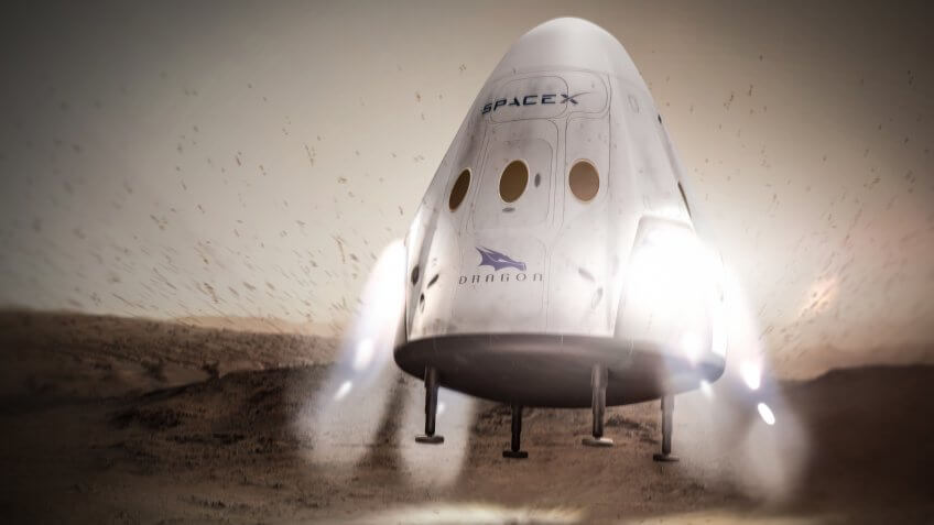 SpaceX Dragon on planet Mars