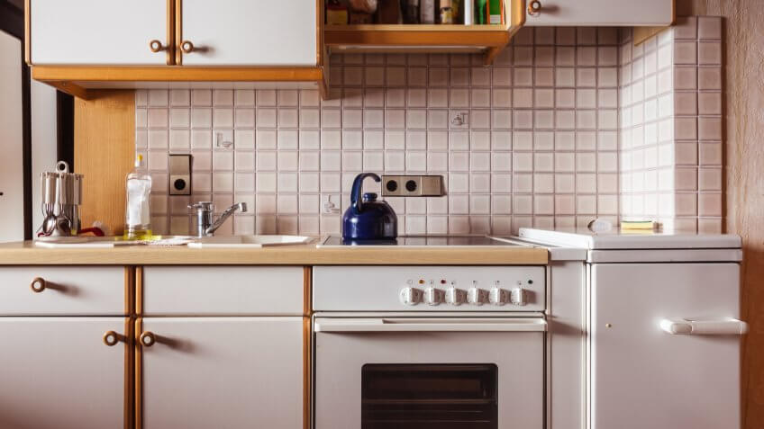 outdated kitchen