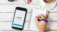 How To Make Your LinkedIn Profile Stand Out to Recruiters