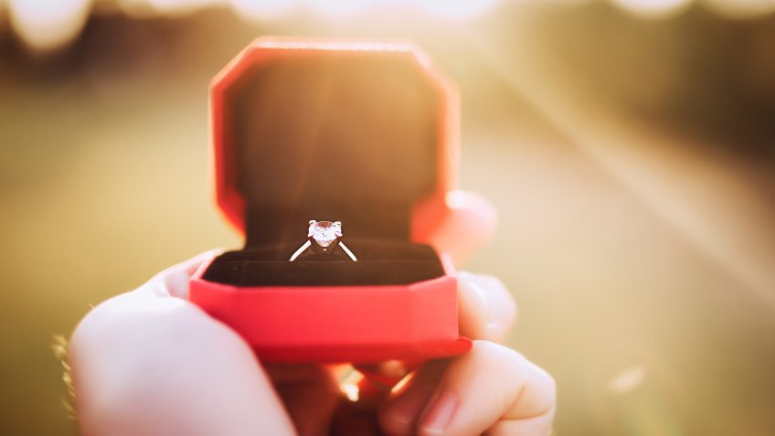 wedding engagement ring