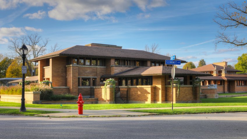BUFFALO, NEW YORK/CANADA- SEPTEMBER 25, 2O17: The Frank Lloyd Wright's Darwin Martin House, Buffalo, New York - Image.