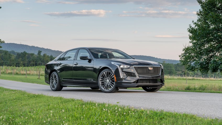 2019 Cadillac CT6-V.