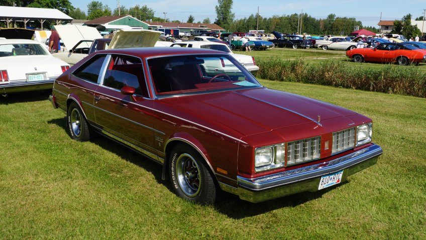 1978 Oldsmobile Cutlass Salon.