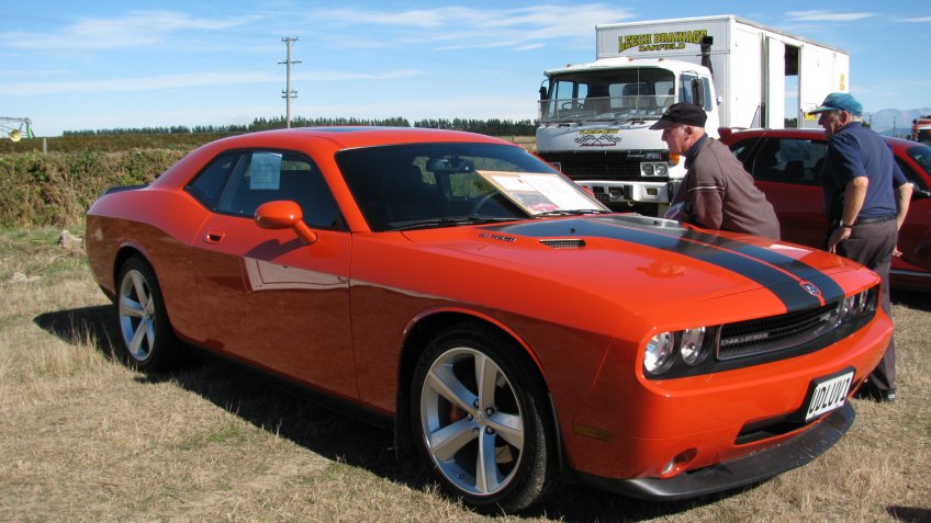 2008 Dodge Challenger SRT-8.