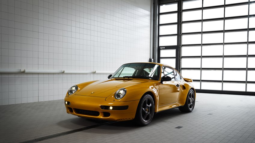 2018 Porsche 911 Turbo Classic Series Project Gold
