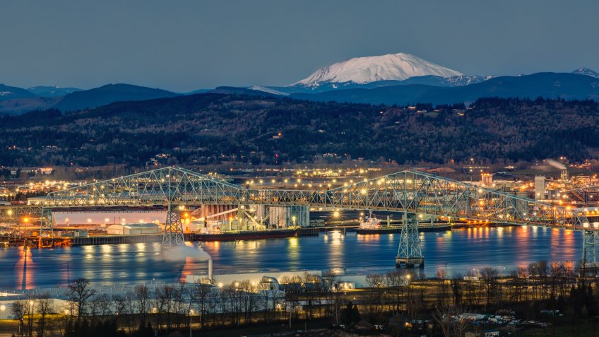 Twilight view of the Lewis & Clark bridge connecting Longview, WA with Rainier, OR.