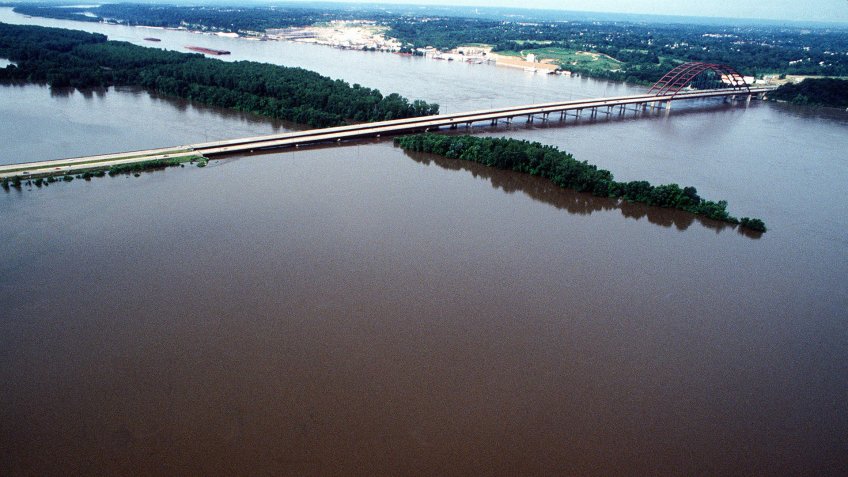 Jefferson Barracks Bridge 1993 Flood