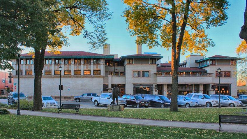 Mason City, Iowa - 10/16/2015: City National Bank Building, and Park Inn Hotel.