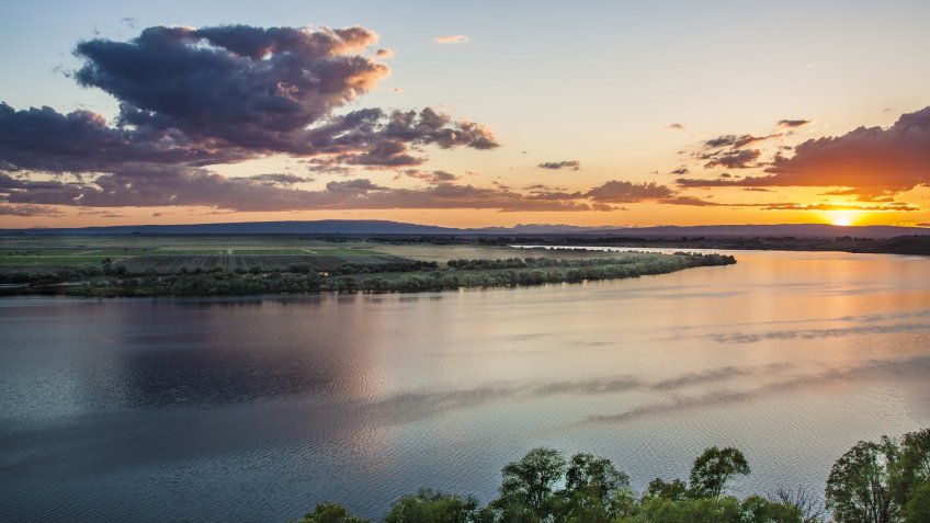 sunset over Moses Lake in state Washington - Image