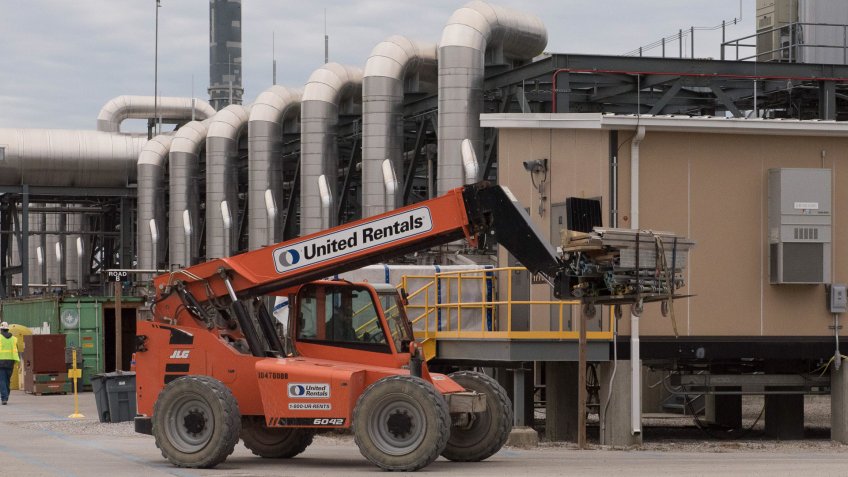 United Rentals lift