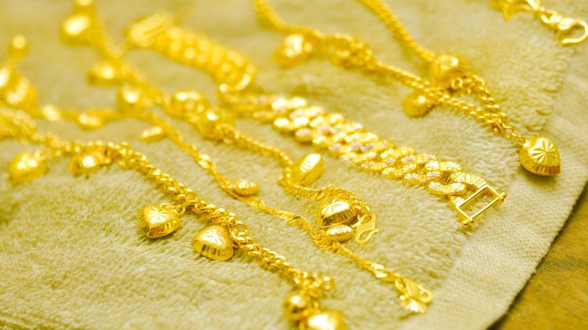 gold jewelry