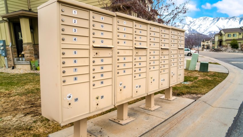 homeowners association mailboxes