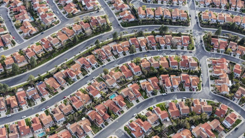 homeowners association neighborhood aerial view