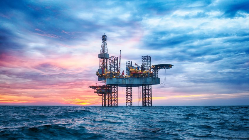 offshore oil rig in ocean