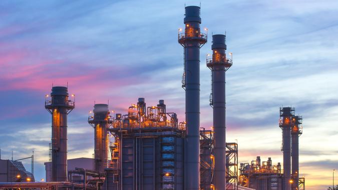 petroleum power plant