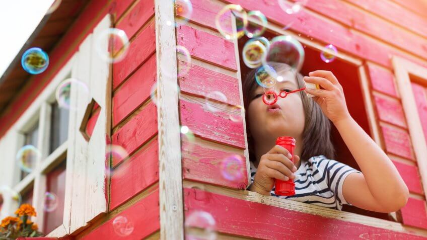 kids playhouse