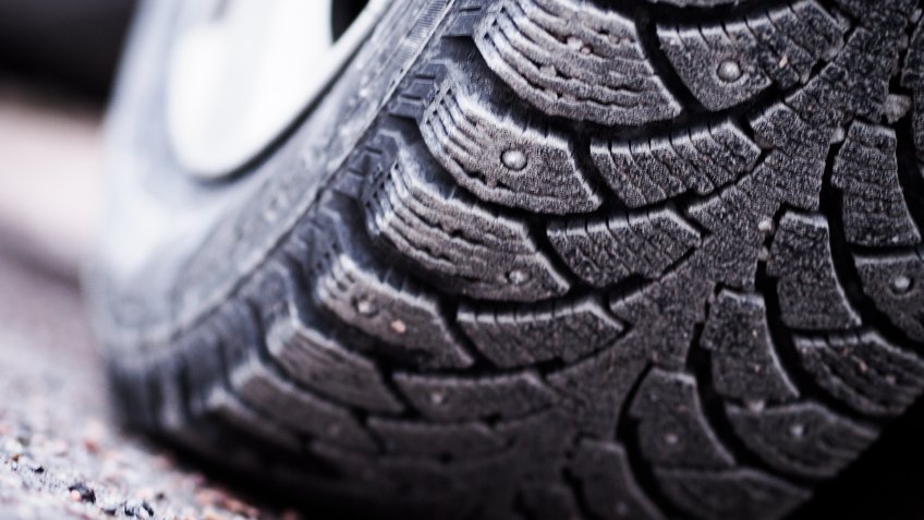 studded tires
