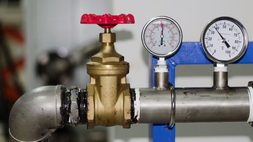 Valve - Turn off the water to the cooling of the industry - Image.