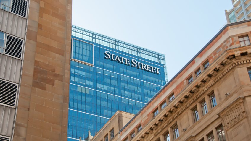 SYDNEY, AUSTRALIA - MAY 5, 2018: State Street Corporation Bank headquarters office in the center of Sydney NSW Australia - Image.