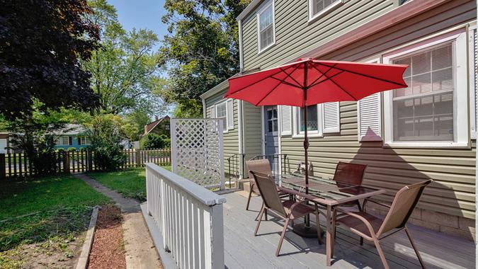 Cape Cod Style in Waukegan, Illinois