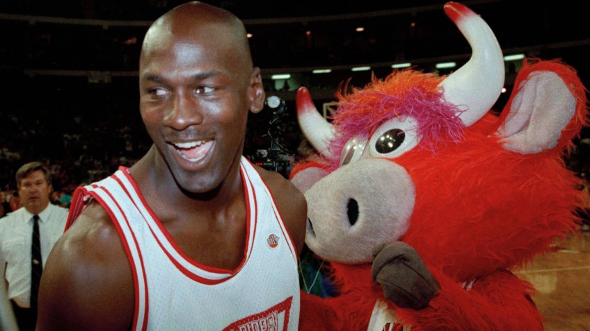 Chicago Bulls Benny the Bull mascot
