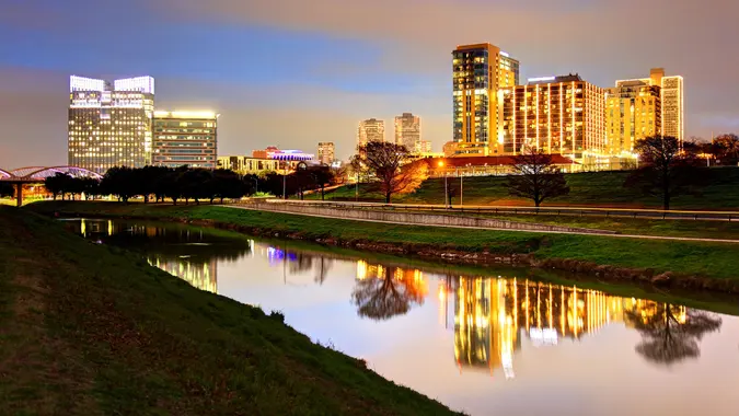 Fort Worth is the 15th-largest city in the United States and the fifth-largest city in the state of Texas.