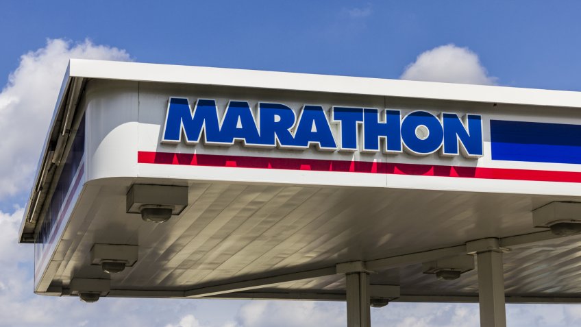Indianapolis: Circa September 2016: Marathon Petroleum Retail Gas Station.