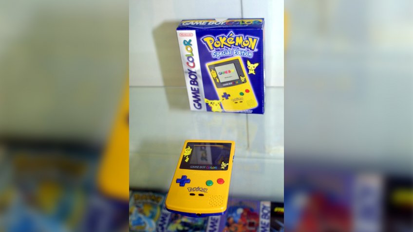 Pokemon Gameboy Pikachu edition