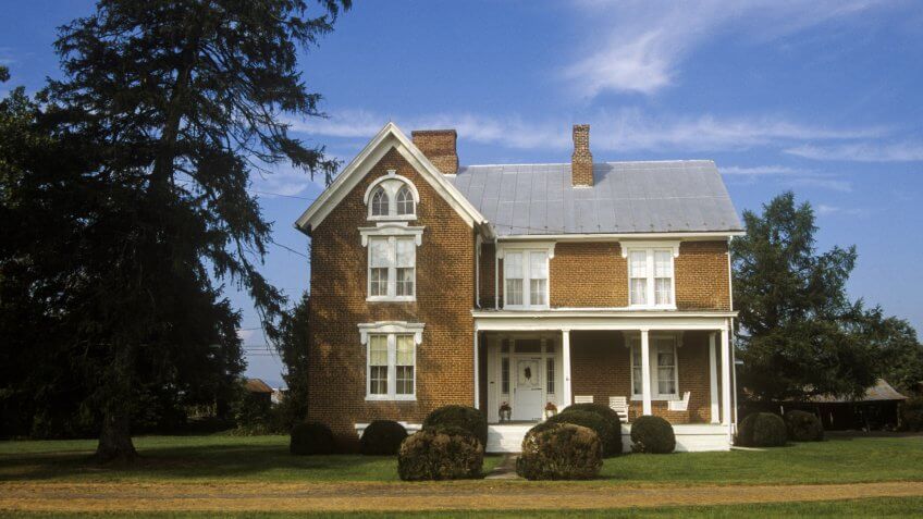 Residence in Moorefield along Route 220, WV - Image.