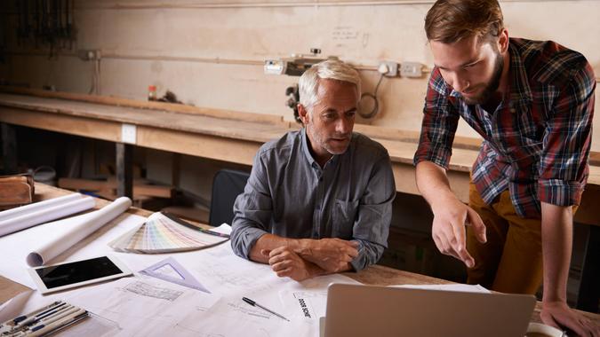 And this is how you shut it down.... An architect drawing up planshttp://195.