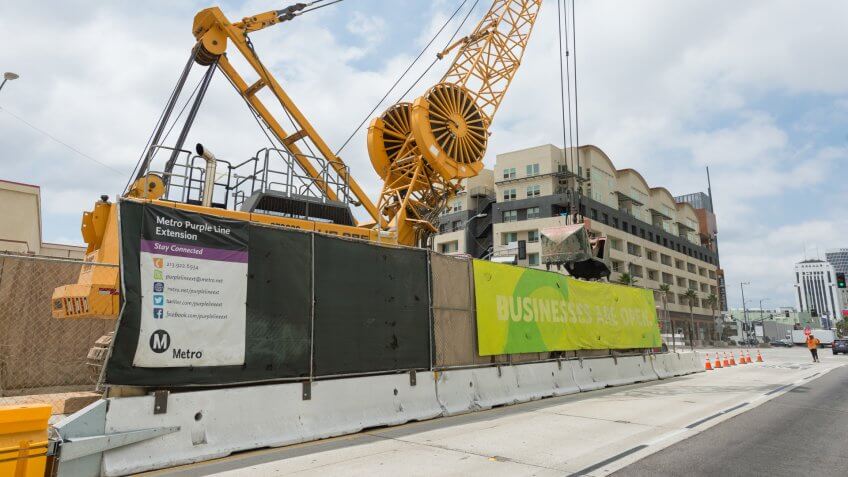 LA Purple Line Extension - Wilshire and La Brea station construction