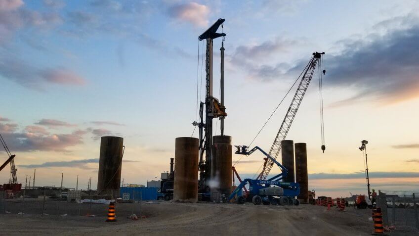 Gordie Howe International Bridge construction