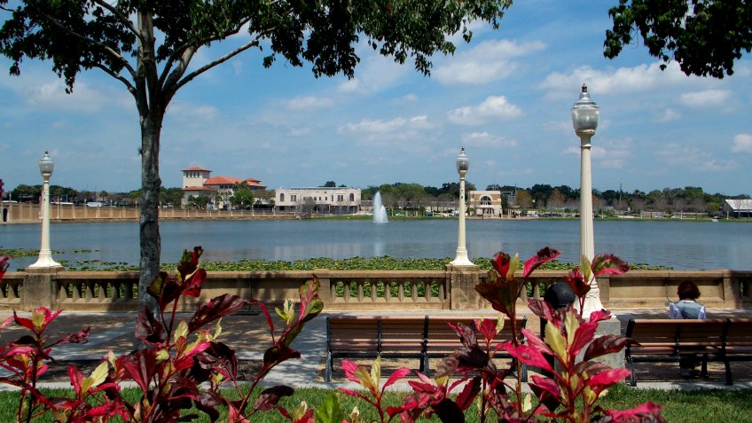 Lake Mirror in Lakeland, Florida.