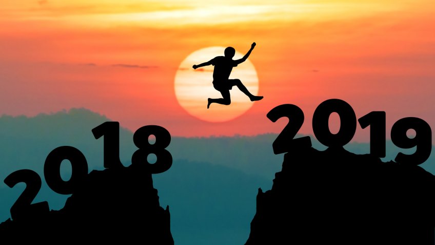 Man jump between 2018 and 2019 years.