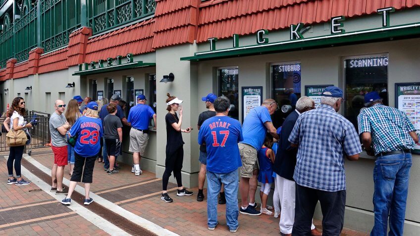 Chicago Cubs fans buy tickets before day game