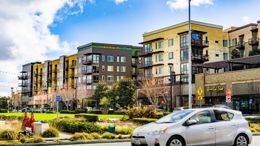 February 16, 2019 Mountain View / CA / USA - New residential buildings in south San Francisco bay area.
