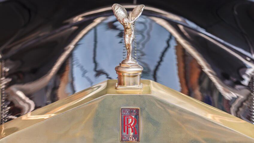 Rolls-Royce gold Spirit of Ecstacy emblem