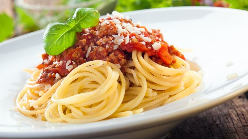 Spaghetti and basil