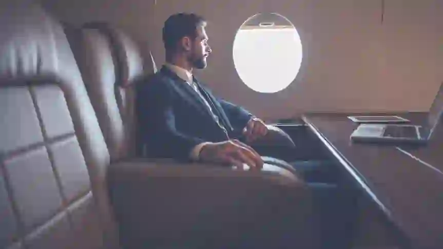 Here’s How Long It Takes the Average American To Earn What a Billionaire Makes in One Day